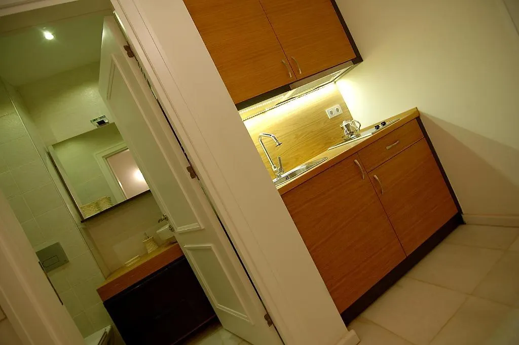 شقة اسطنبول Mayer Cihangir Suites تركيا